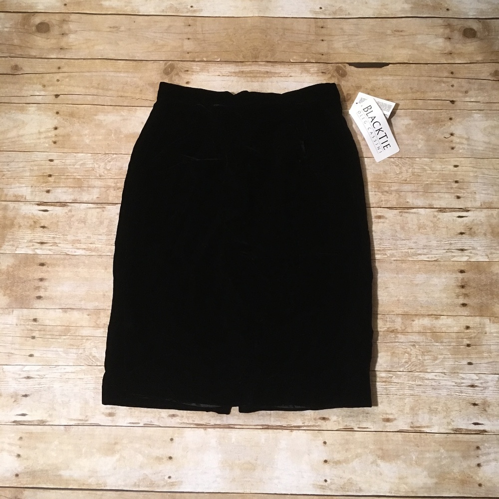Black velvet Nieman Marcus pencil skirt